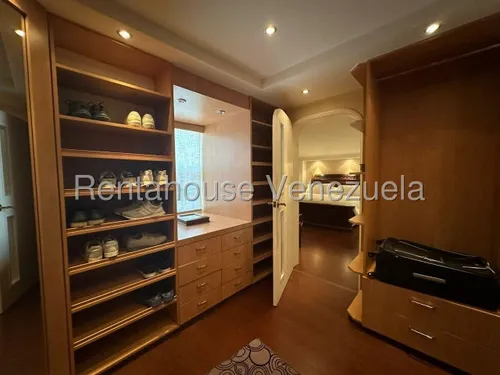 Casas En Venta Mls #25-9502