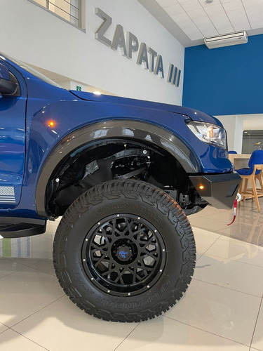 Imagen 10 de 12 de Ford Ranger Edicion Black Dog 2021