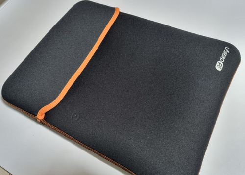 Funda Urbano Design Reversible Notebook 15 