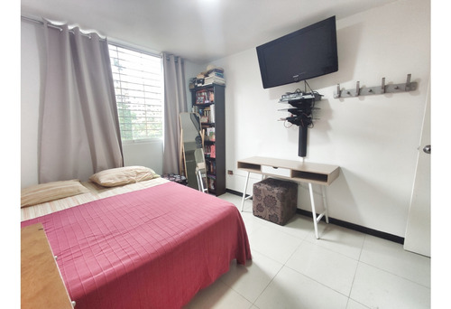 Los Naranjos Humboldt. Venta Apartamento 59m2 2h/2b/1p