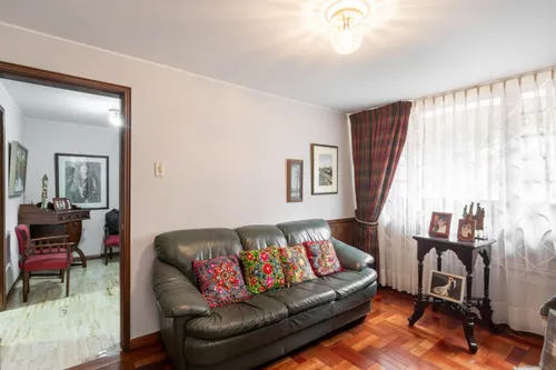 Casa En Arriendo/venta En Santa Barbara Central. Cod V11256
