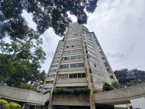Apartamento En Alquiler En Altamira Aac 24-9321 Yf