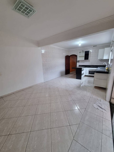 Imagem 3 de 15 de Sobrado Maravilhoso Com 175 M² 3 Dormitórios No Jardim Do Mar - So2876