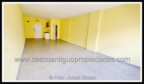Imagen 2 de 13 de Venta Monoambiente Amplio Y Muy Luminoso