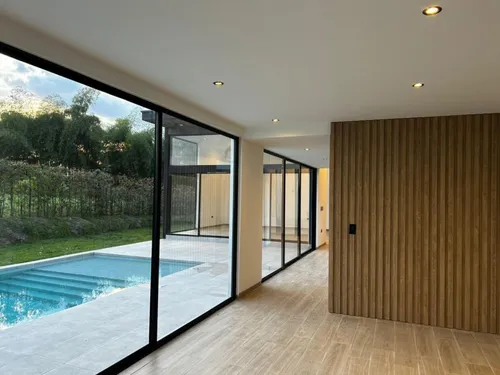 Casa En Arriendo/venta En Cerritos. Cod A20446