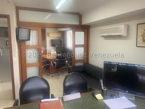 Vendo Estupenda Y Cómoda Oficina Totalmente Amoblada Chacao !! Haz Tu Cita...te Esperamos...!!!!