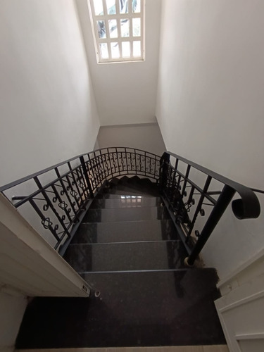 (hl28) Vendo Hermosa Casa En Colinas De Guataparo