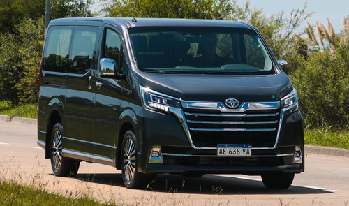 Imagen 1 de 15 de Toyota Hiace Wagon Van 2021
