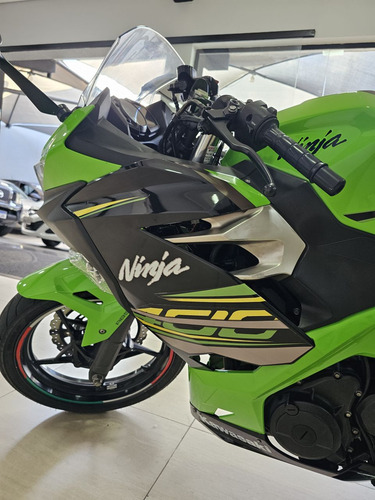 Ninja 400