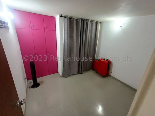 Rm Apartamento (1 Nivel) En Alquiler En El Encantado, Distrito Metropolitano