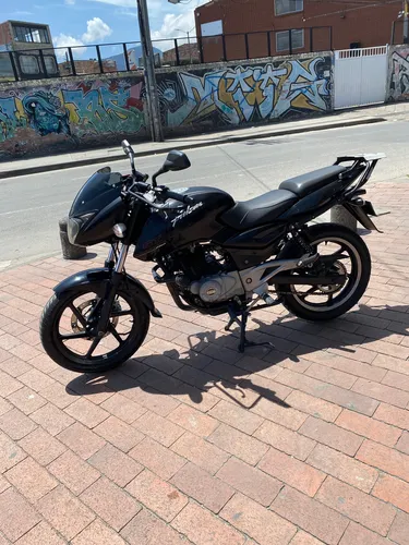 Pulsar 180