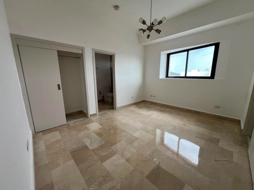 Apartamento-alquiler-naco. Us$2,000.00