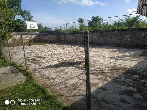 Imagen 15 de 28 de En Venta Hermoso Townhouse En Rio Chico Urbanizacion La Popita