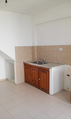 Imagen 6 de 7 de Departamento En Venta En Villa Dominico