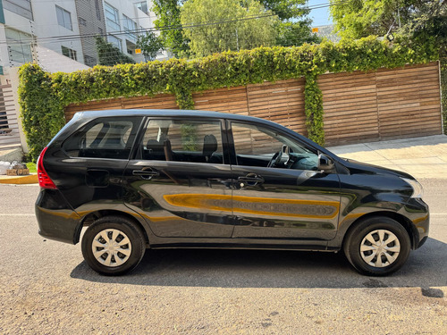 Toyota Avanza 1.5 Le At