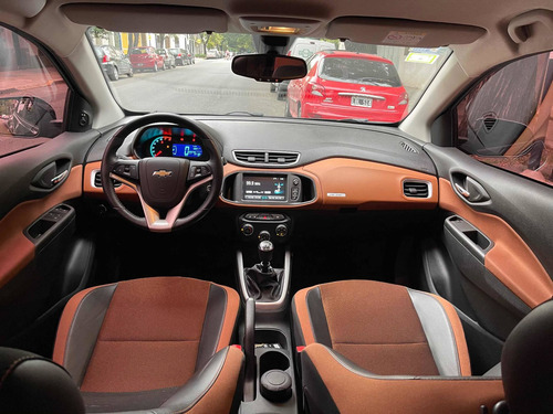Chevrolet Onix 2017 1.4 Activ 98cv