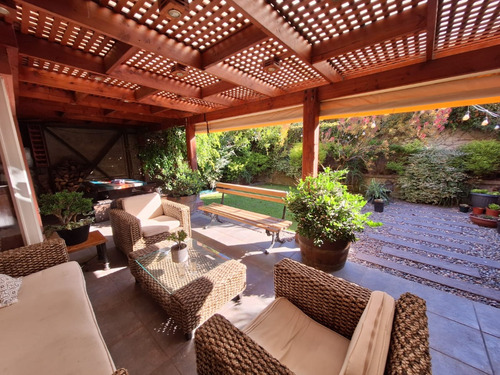 Cómoda Casa En Condominio En Lomas De Montemar