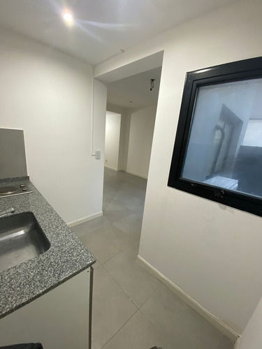 Imagen 10 de 14 de Oficina En Venta En Banfield, Lomas De Zamora, G.b.a. Zona Sur