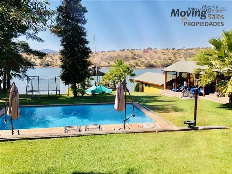 Imagen 1 de 14 de Acogedora Piscina Quincho 6d/3b Orilla Lago Rapel