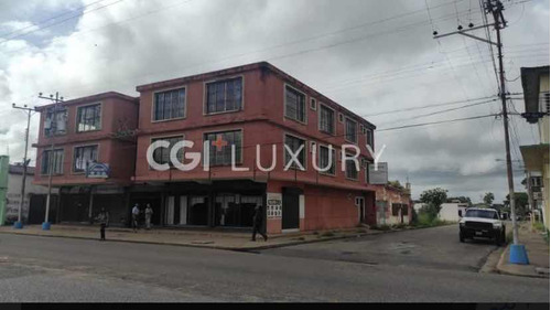 Cgi+luxury El Tigre Ofrece En Venta Edificio 3 Plantas