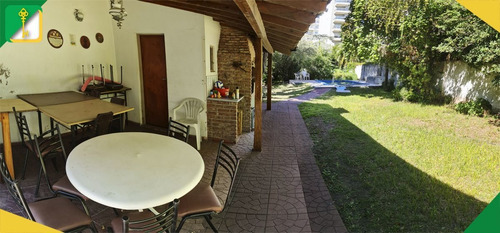 Imagen 3 de 17 de Casa En Venta En Villa Ballester