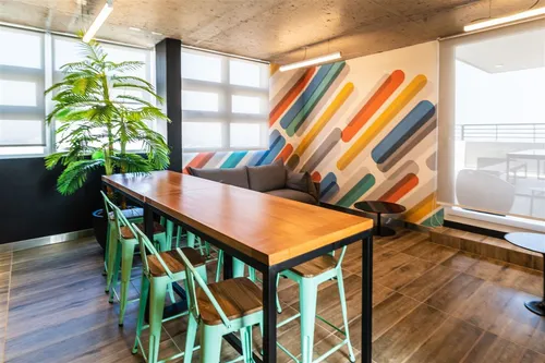 Departamento Nva. Andres Bello, Piso 17, Vista Poniente
