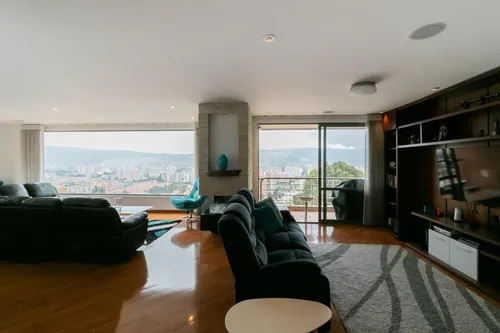 Apartamento En Venta En Cerros De Suba (localidad De Suba). Cod V1030091