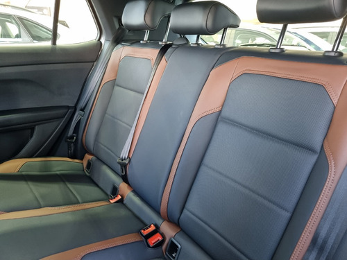Imagen 14 de 25 de Volkswagen T Cross 200 Tsi Comfortline At Entrega Inmediata