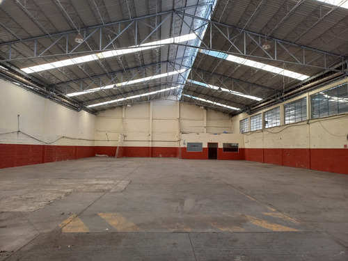 Bodega De 800m2 En Condominio, Vigilancia Las 24hrs. Disponible En Julio