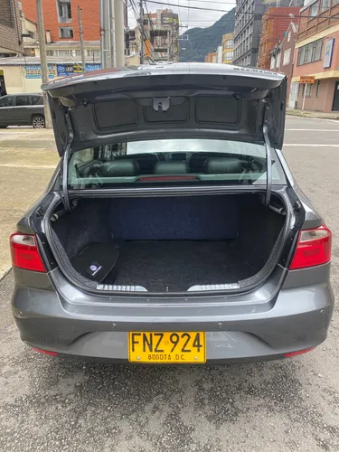 Volkswagen Voyage 1.6 Comfortline Mecanico