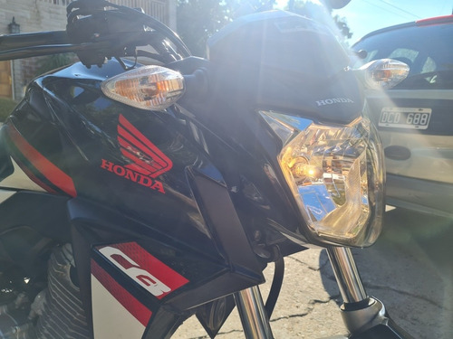 Imagen 6 de 8 de Honda Cb250