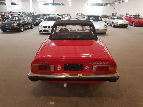 Imagen 18 de 21 de Alfa Romeo Spider 2.0 (1974) - Macomeclassic