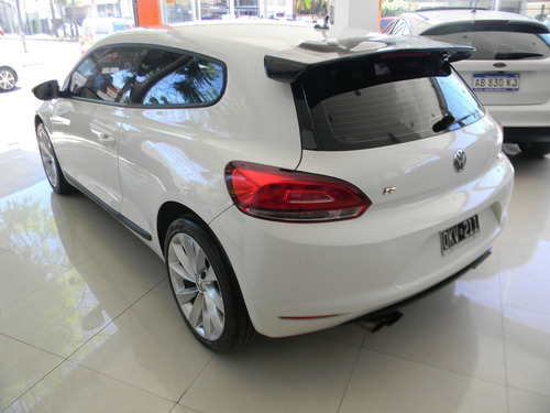 Volkswagen Sirocco 1.4tsi Dsg 2014!!
