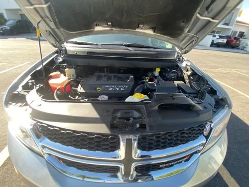 Dodge Journey 2.4 Sxt 7 Pas. At