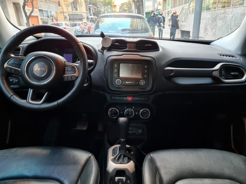 Imagen 6 de 7 de Jeep Renegade