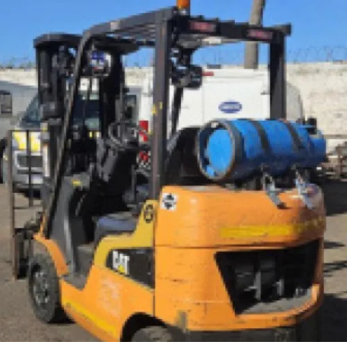 Autoelevador Cat Dp70 7tn Torre Triple/desplazador 8182horas