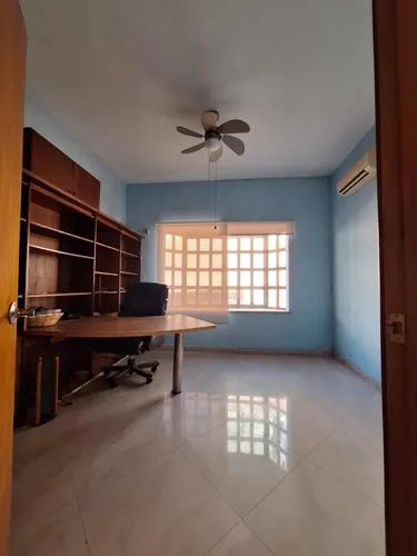 Casa En Venta En El Parral. Dl