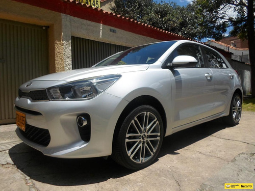 Kia Rio 1.4 Vibrant Mt Full Equipo