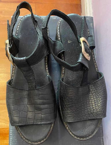 Sandalias Plataforma Negro Talle 39 Sofía De Grecia