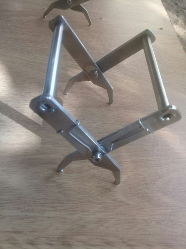 Imagen 1 de 3 de Pinza En Inoxidable Para Apicultor