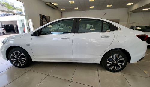 Chevrolet Onix plus 1.0 Lt
