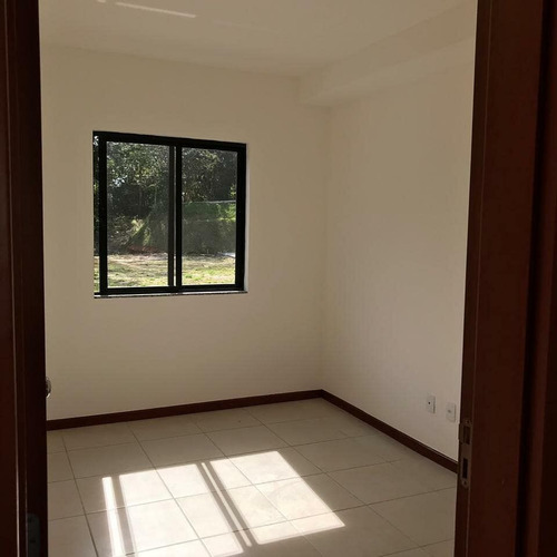 Imagem 5 de 6 de São Sebastião - Excelente Apto Novissimo, Apto Duplex Constado De Sala, 2 Quartos - 2943924961-1