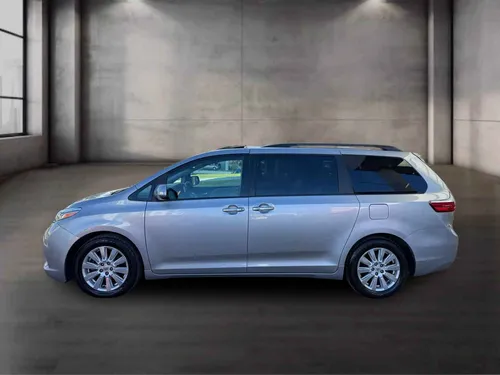Toyota Sienna 3.5 Limited At