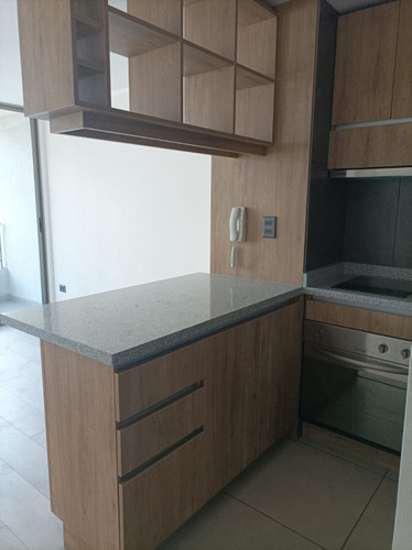 Venta Depto Seminuevo 1d1b Metro San Alberto Hurtado Estacio