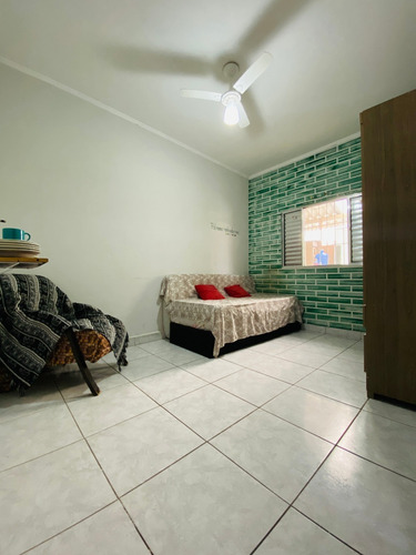 Imagem 6 de 14 de Casa 2 Dormitórios - Churrasqueira - 2 Vagas - Ocian Amf21