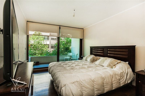 Departamento En Venta De 2 Dorm. En Lo Barnechea
