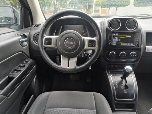 Imagen 11 de 14 de Jeep Compass 2015 2.4 Litude 4x2 At