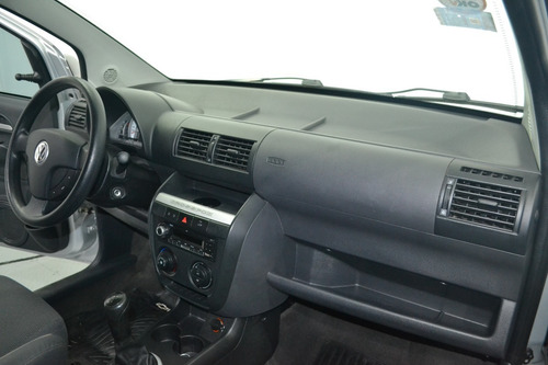 Imagen 11 de 12 de Volkswagen Fox Cross 1.6 Comforline Mt 2008-imolaautos