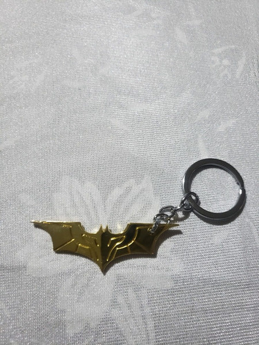 Llavero Lujo Metalizado Batman Logo Negro Dorado | Cuotas sin interés