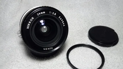 Revisão Nikon 24mm 1: 2.8 Nikkor (AI) | Feliz